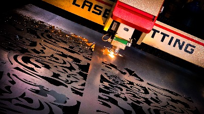 Contoh laser cutting metal